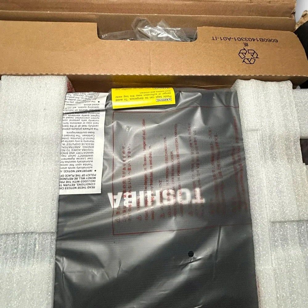 Toshiba Satellite C855D-S5320 15.6
